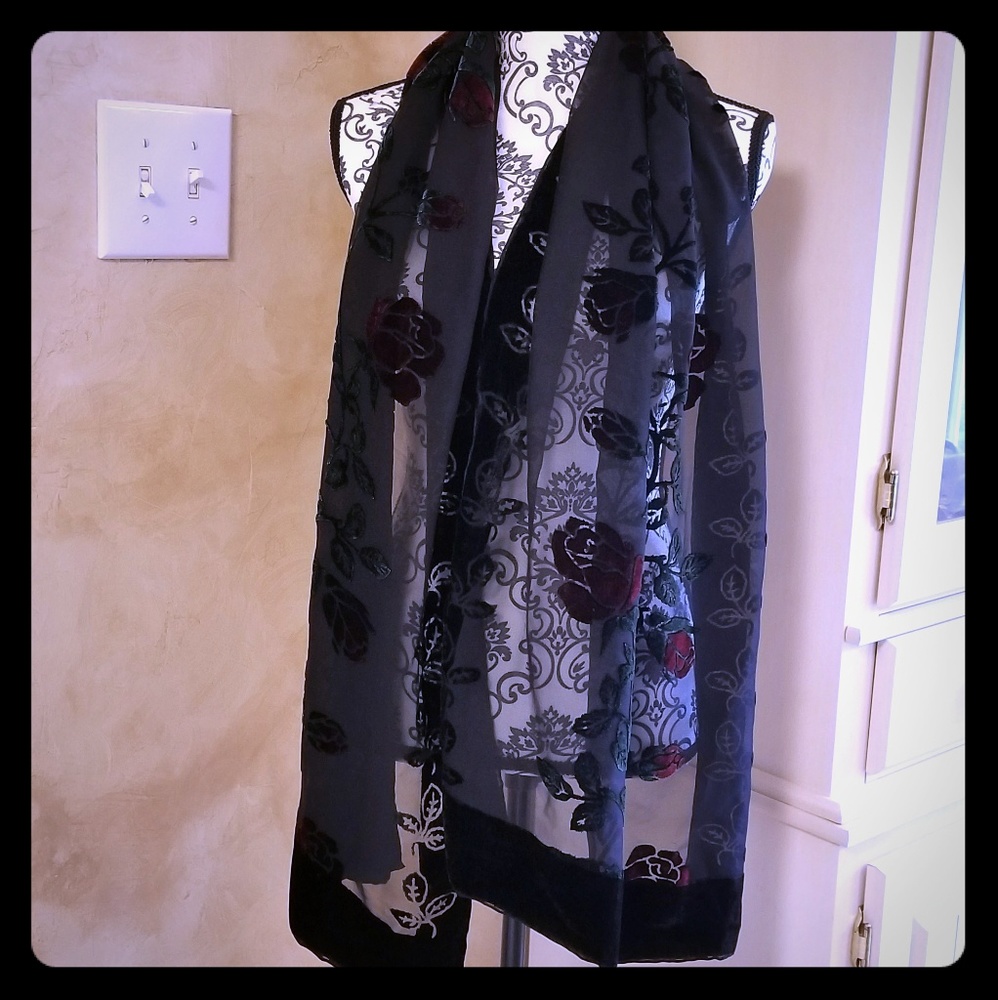 EUC Red Rose Vine Velvet Embroidered Scarf